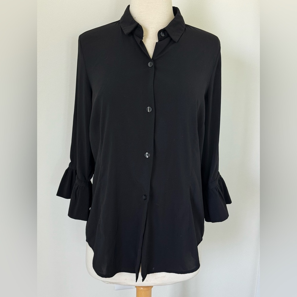 Gretchen Scott Priss Black Blouse Top Stretch Bell sleeve Button down size Small